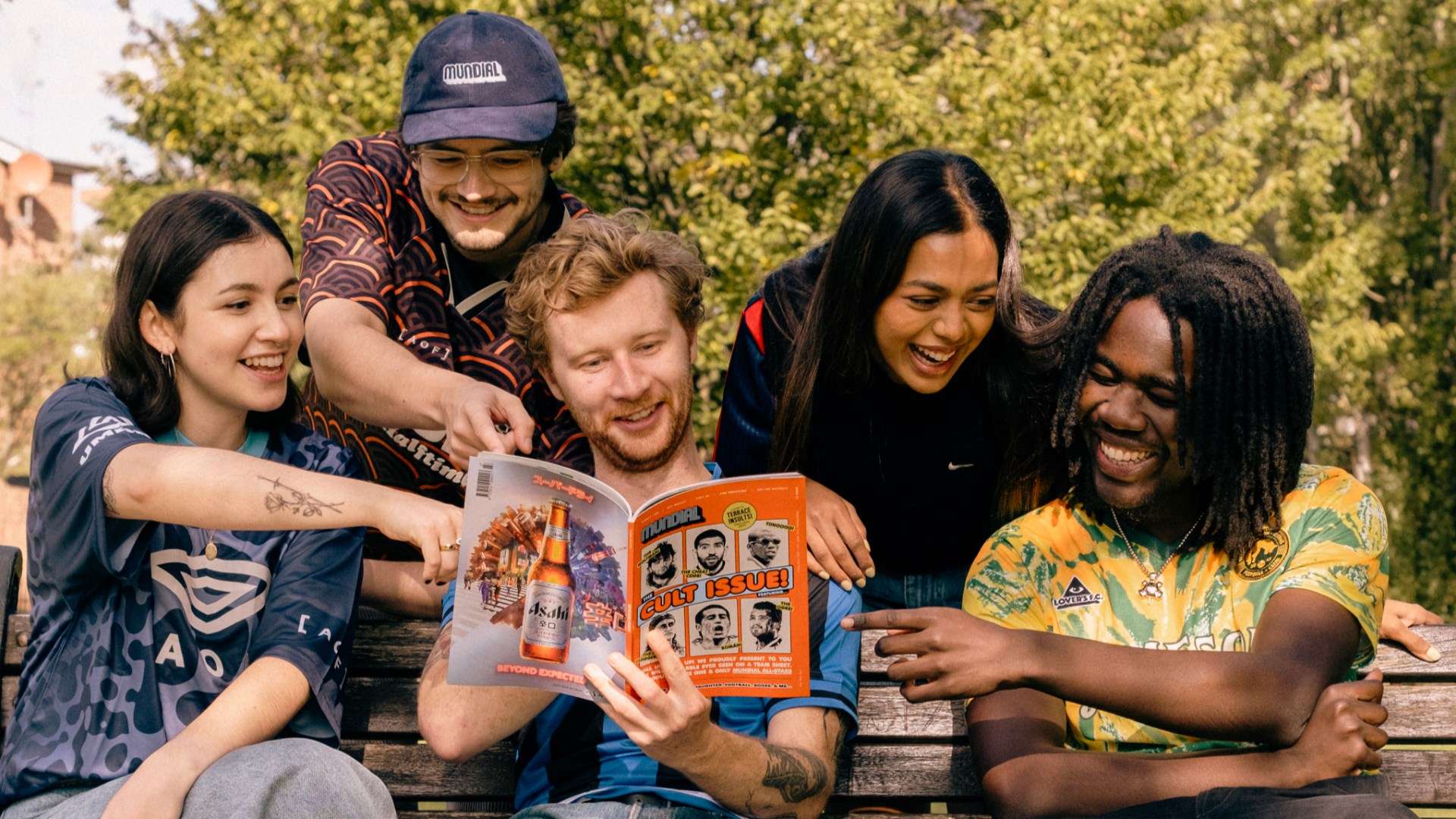 並在邊路的 並在邊路的