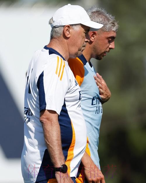 安帅:巴尔韦德已进11球 我终于不用担心教练证了